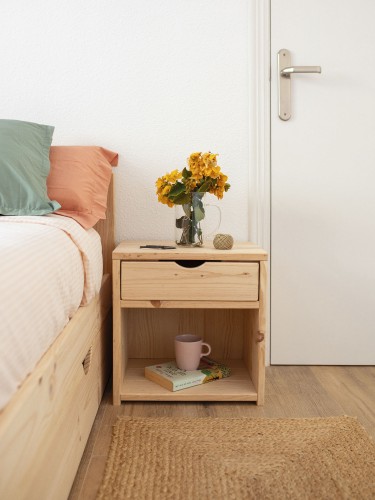Comodino con cassetto in legno | LUFE