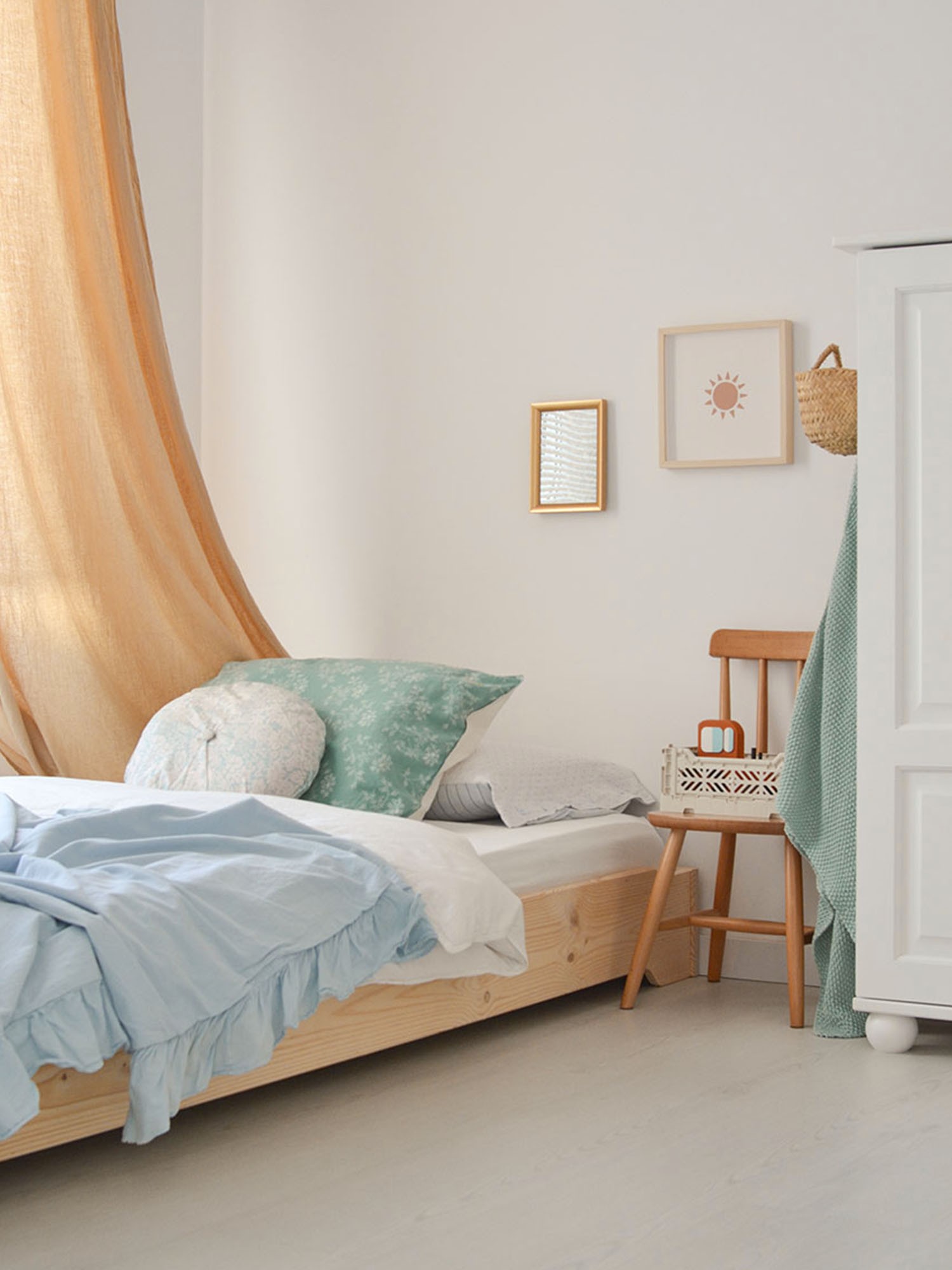 MENDI cama montessori de chão 105