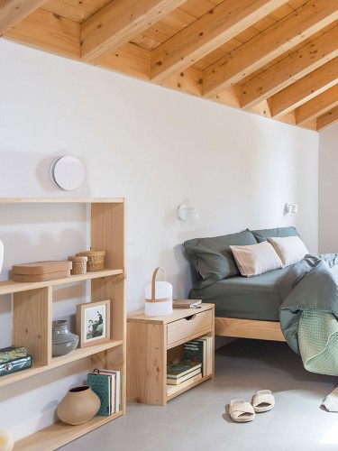 Étagère asymetrique à 4 tablettes en bois | LUFE