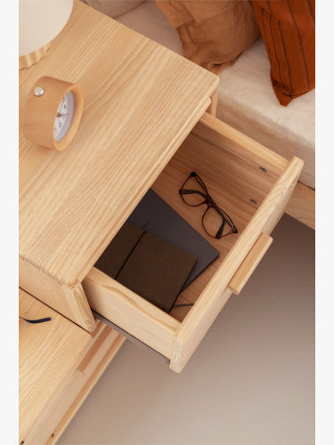 Mesa de cabeceira em escadinha de madeira com 2 alturas LIBE | LUFE