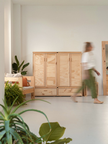 Armoire basse en bois avec étagères et deux tiroirs | LUFE