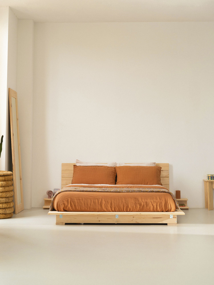 LUR cama tatami com mesinhas e cabeceira de parede 140 2