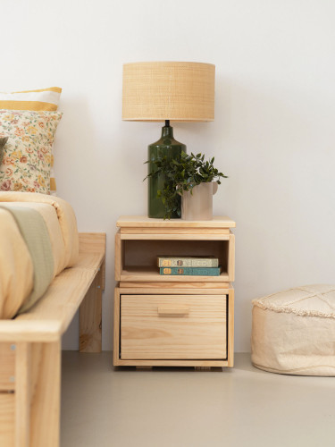 Comodino con vano e cassetto in legno naturale | LUFE