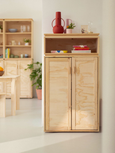 Armario para el recibidor de madera natural con hueco | LUFE