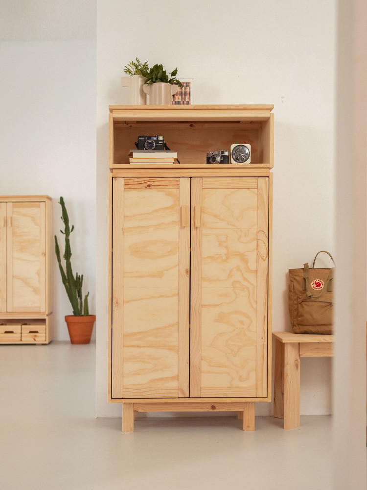 Armario para el recibidor de madera natural | LUFE 2