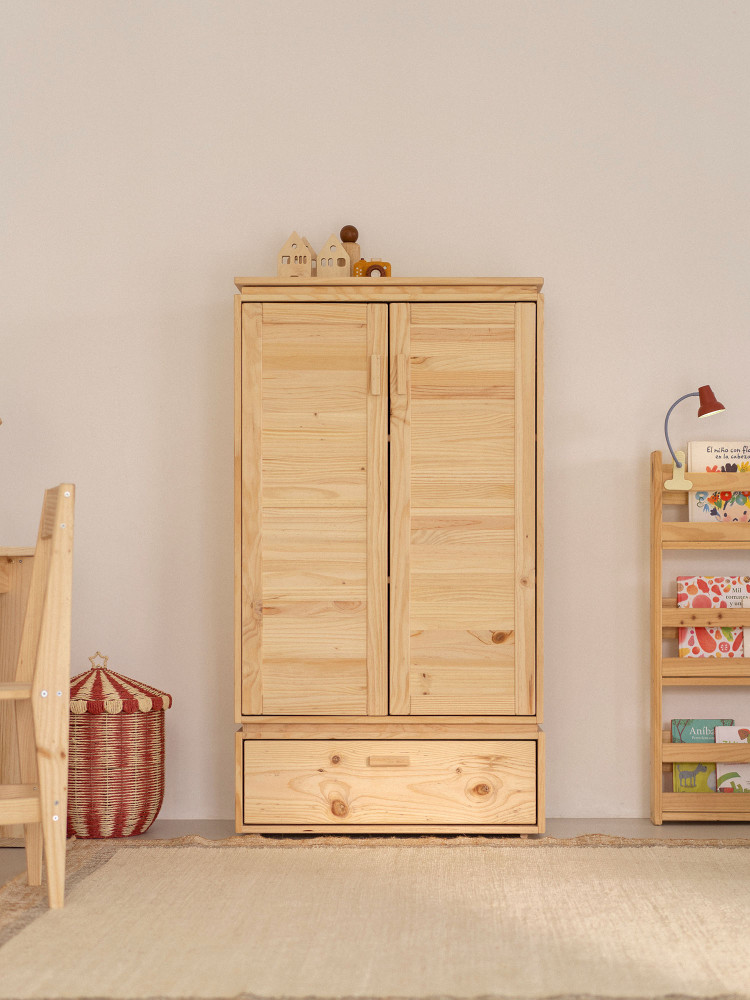 Armadio basso in legno con cassetto inferiore | LUFE 2