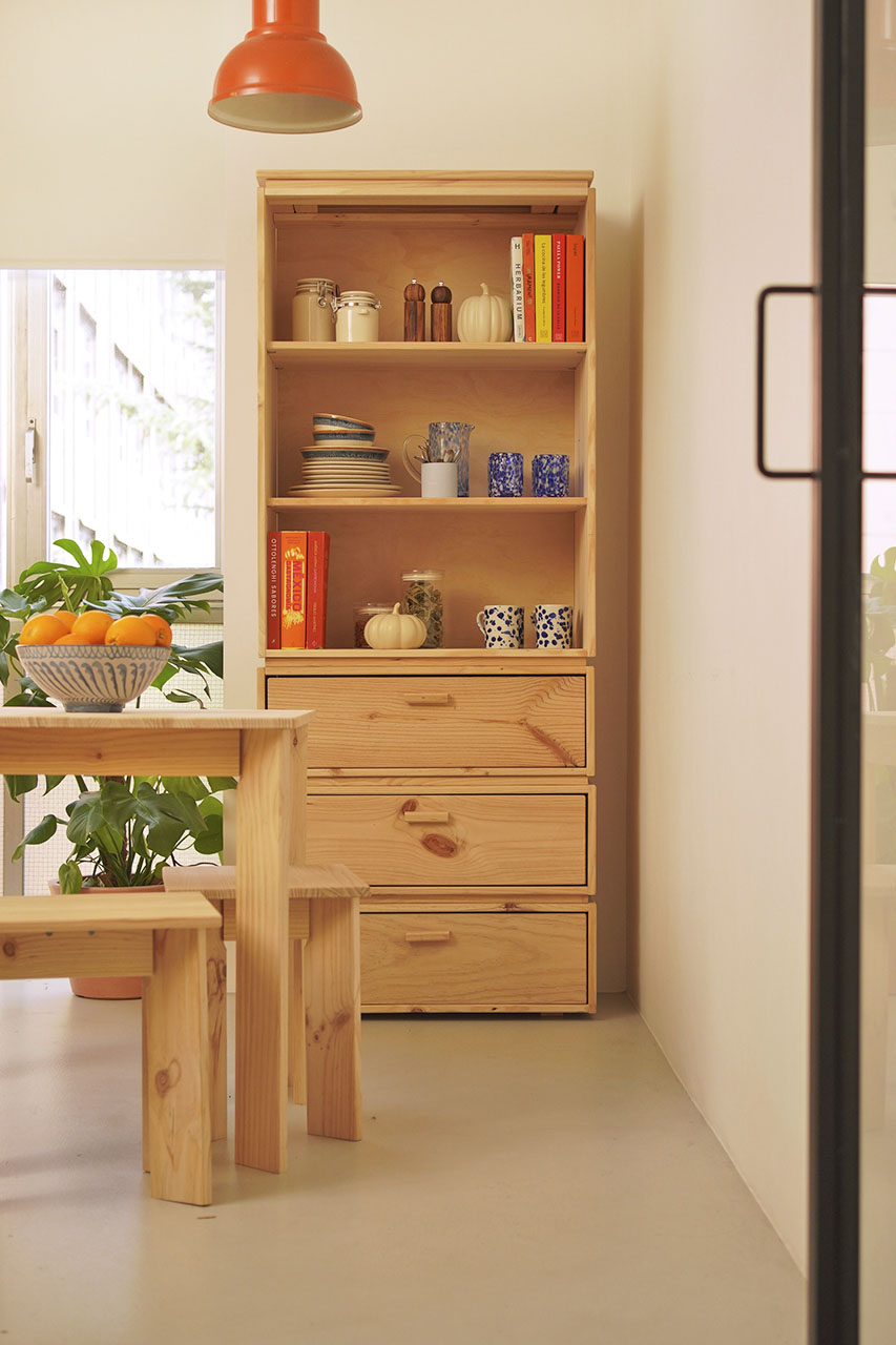 Imagen de ambiente 1 para:Alacena de cocina de madera natural