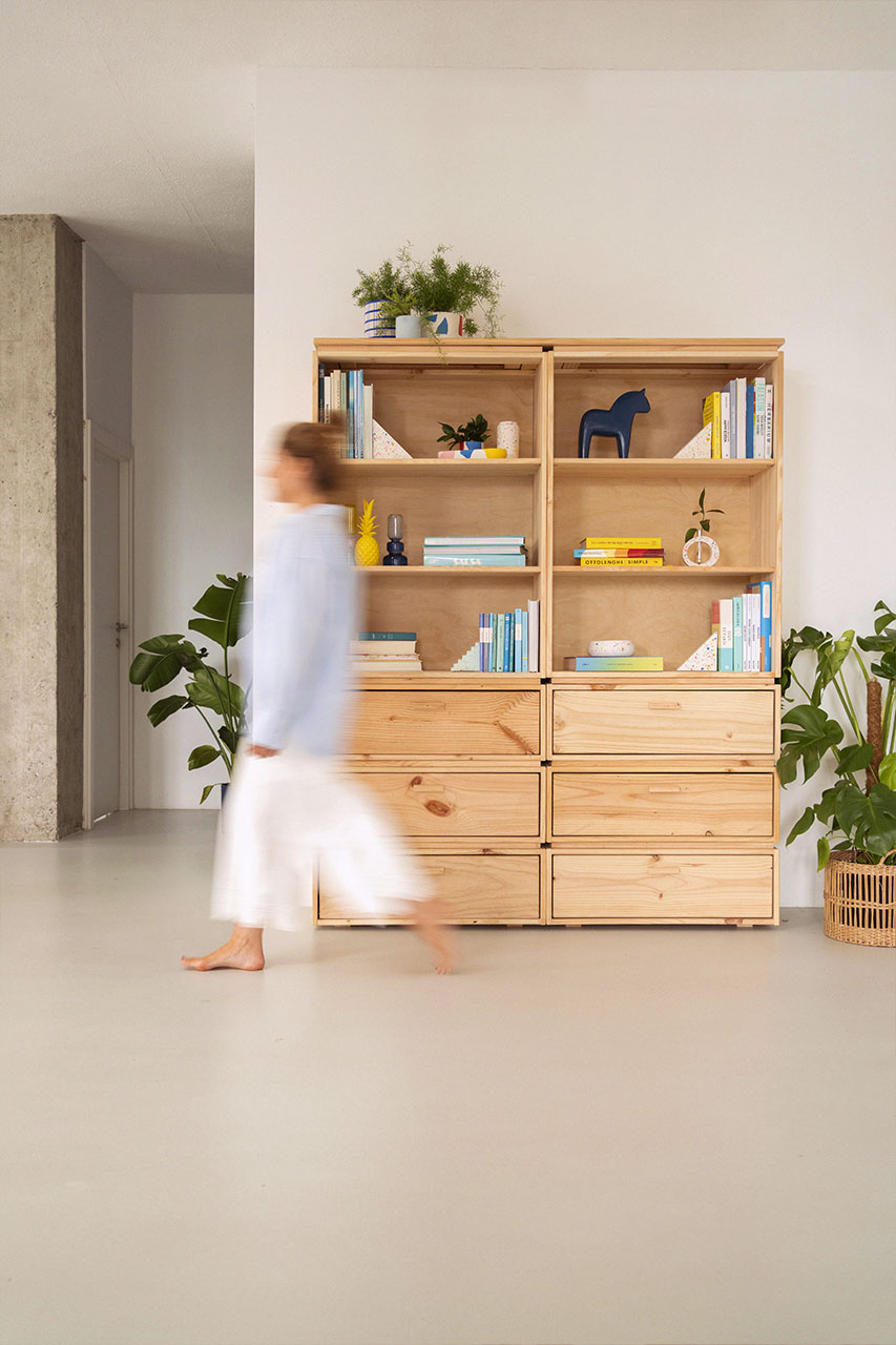 Imagen de ambiente 1 para:Estantería librería alta de madera natural