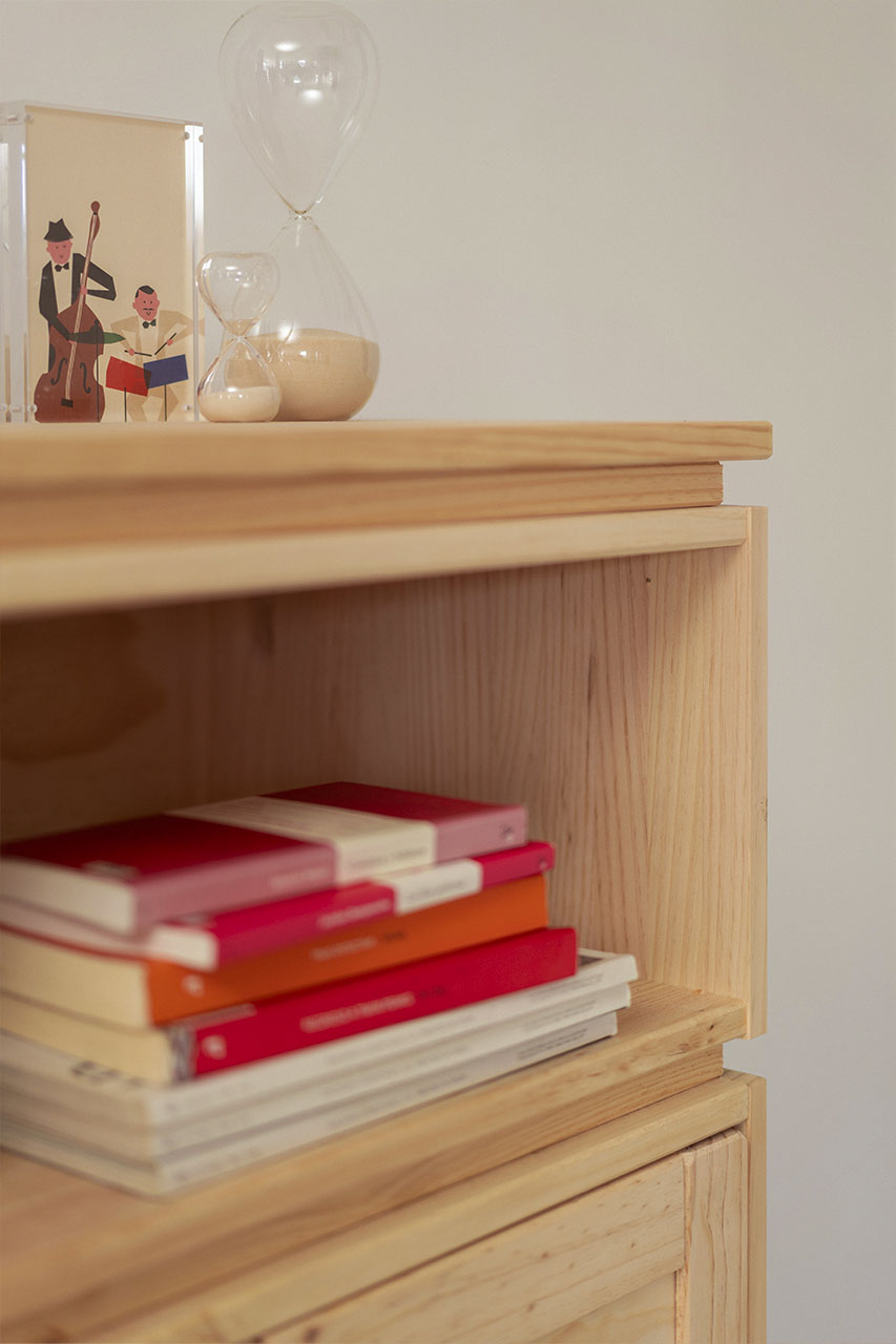 Imagen de ambiente 2 para:Mueble para el recibidor de madera natural