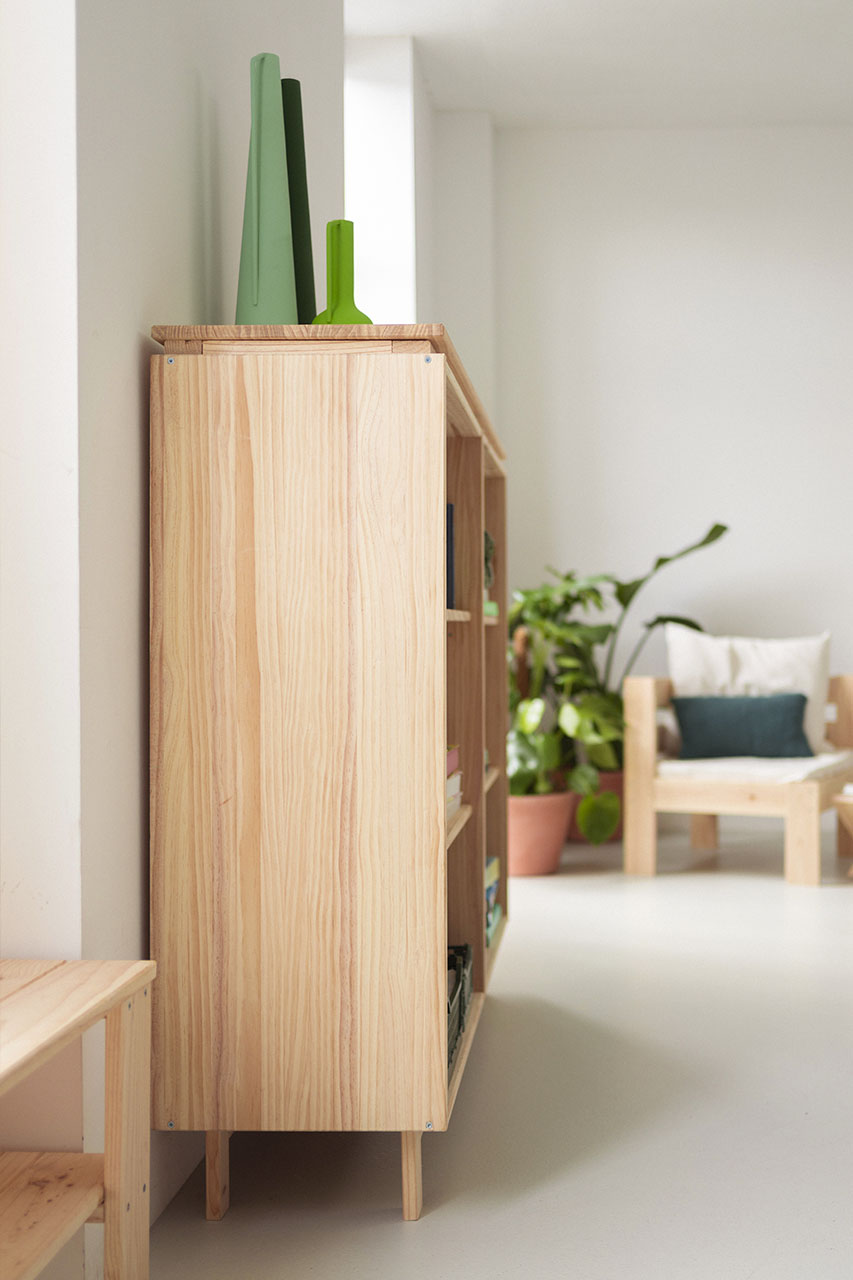 Imagen de ambiente 3 para:Estantería librería baja de madera de pino