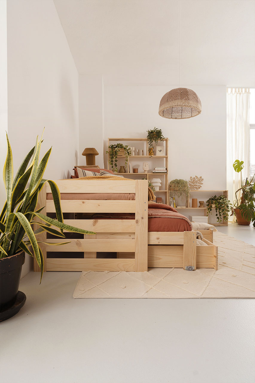 Imagen de ambiente 4 para:Cama extraíble de tres niveles con cajones