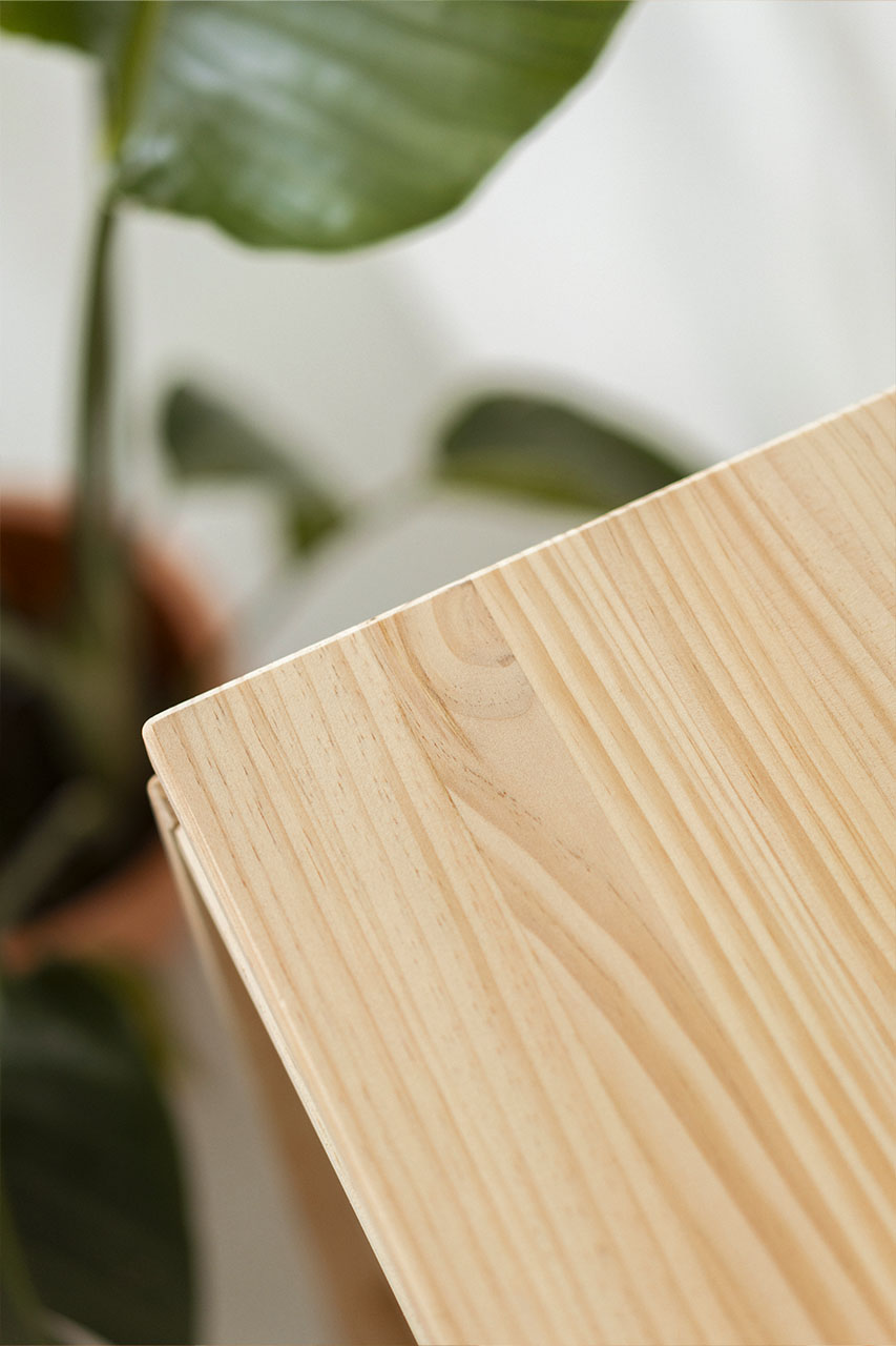 Imagen de ambiente 3 para:Estantería librería de madera natural peqeuña