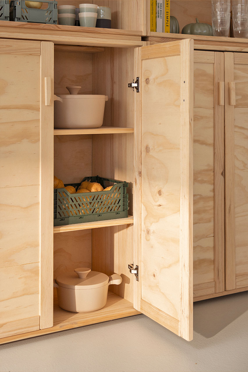 Imagen de ambiente 4 para:Alacena con armario de madera natural