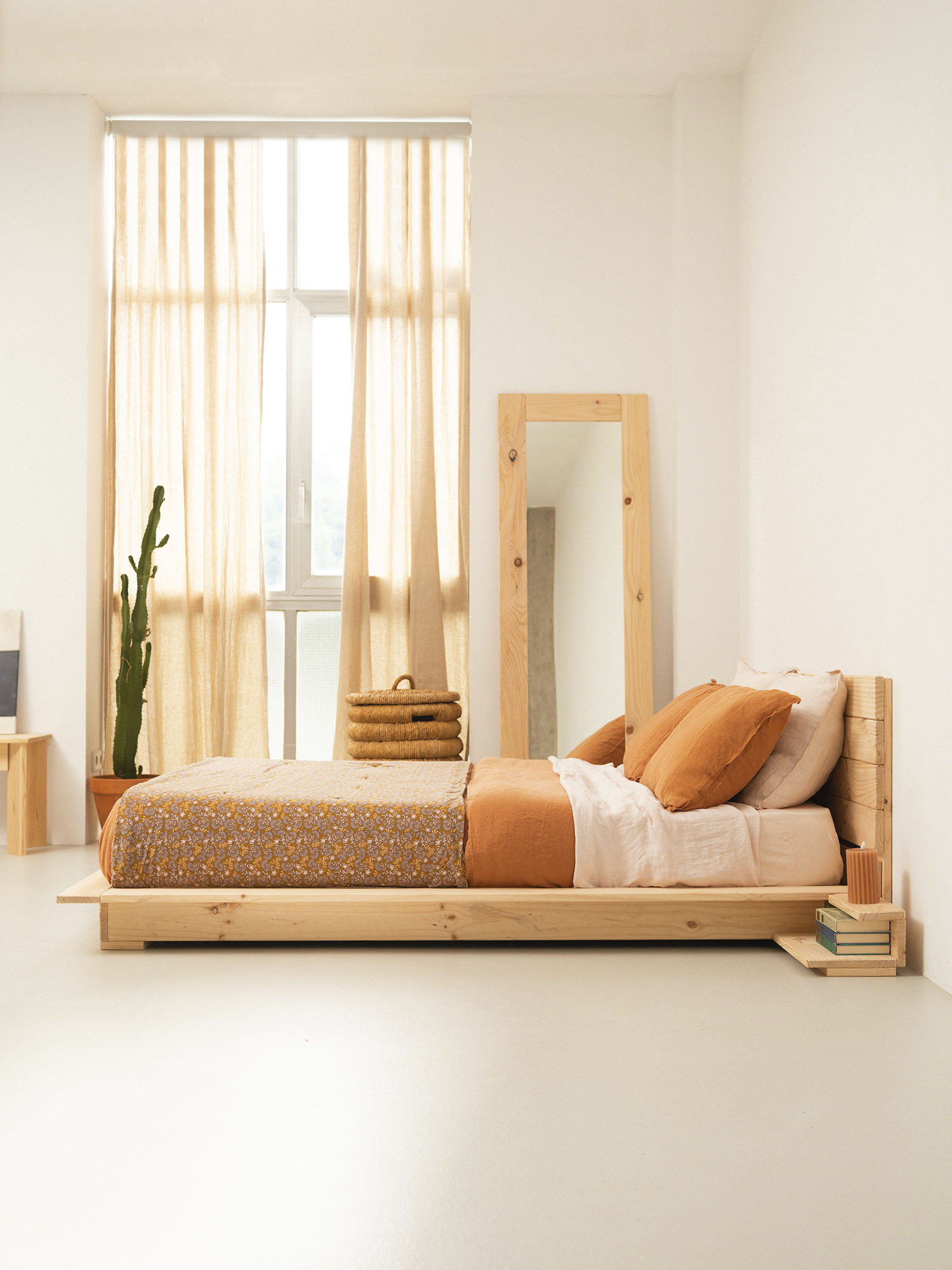 Imagen de ambiente 5 para:Mesitas para cama tatami de madera