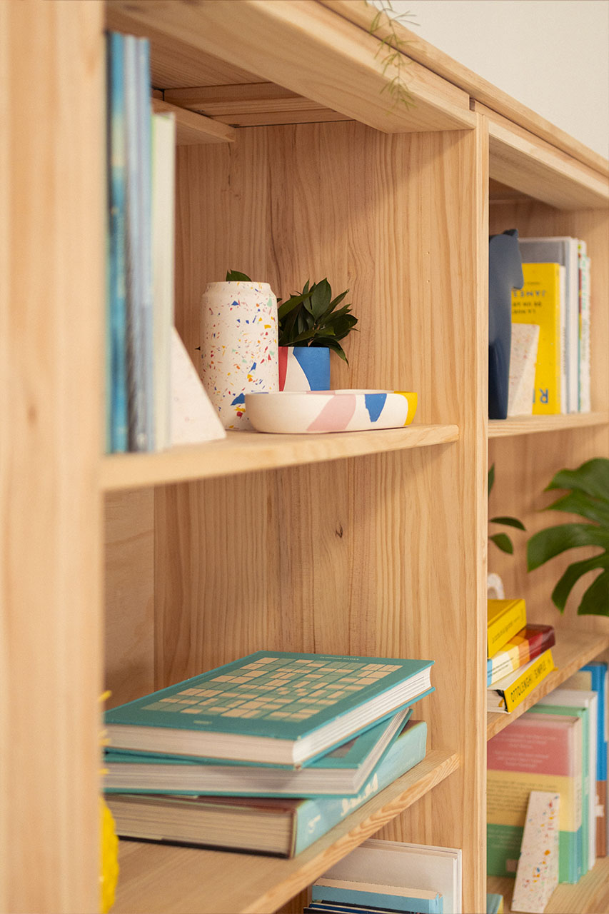 Imagen de ambiente 6 para:Estantería librería alta de madera de pino natural